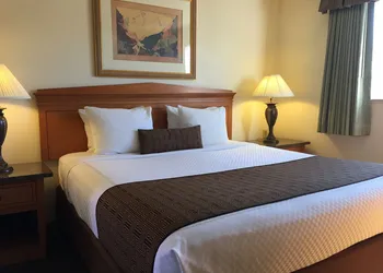Parkview Inn Motel hotel thumbnail 8