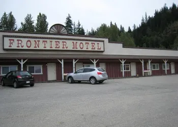 The Ol' Frontier hotel thumbnail 4