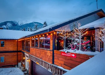 Earl Grey Lodge hotel thumbnail 6