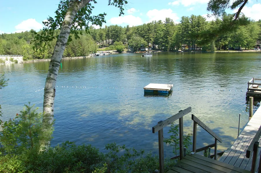 Sebago Lake Lodge and Cottages hotel detail image 2