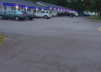 Carleton Motel & Coffee Shop hotel thumbnail 3