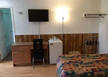 Carleton Motel & Coffee Shop hotel thumbnail 8