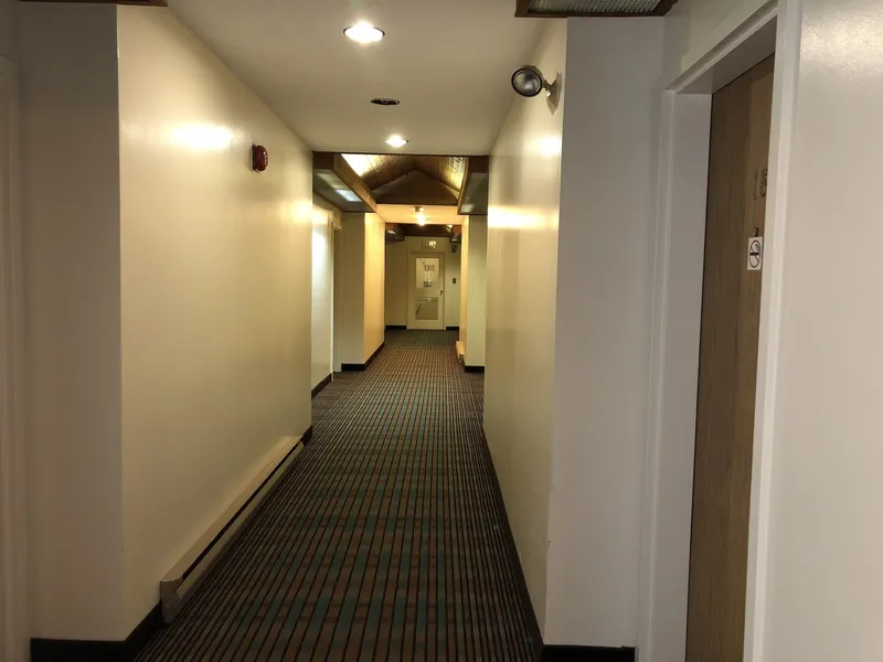 Agassiz Park Lodge hotel detail image 6
