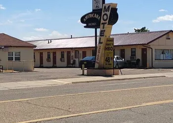 Americana Motel Tucumcari Route 66 hotel thumbnail 3
