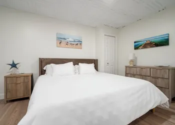 The Beachside Co. hotel thumbnail 4