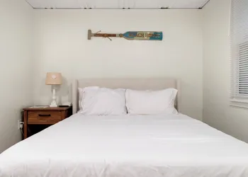 The Beachside Co. hotel thumbnail 6