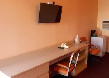 Travel Lite Motel hotel thumbnail 8