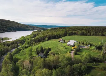 Chanterelle Country Inn & Cottages hotel thumbnail 5