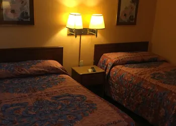 Royal Inn hotel thumbnail 8
