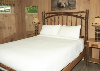 Belknap Point Inn hotel thumbnail 8