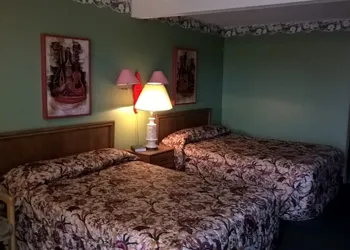Dogwood Motel hotel thumbnail 3