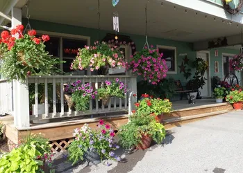 The Garrett Inn hotel thumbnail 3