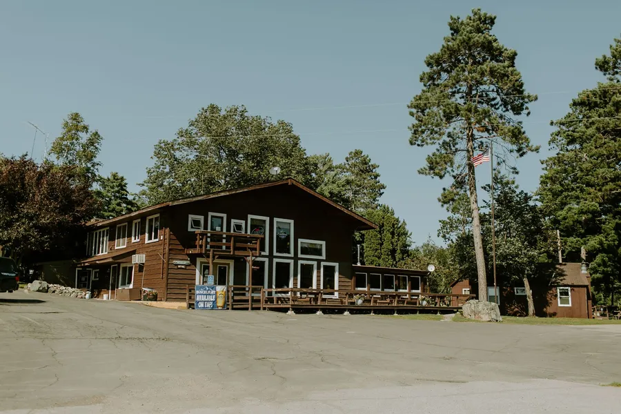 Silver Rapids Lodge hotel detail image 6