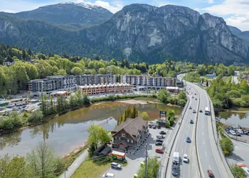 Squamish Adventure Inn hotel thumbnail 5