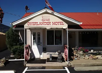Overlander Motel hotel thumbnail 6