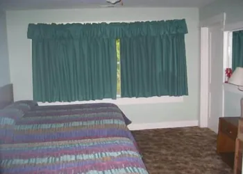 Summer Haven Resort hotel thumbnail 3