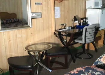 Diamond View Motel hotel thumbnail 6