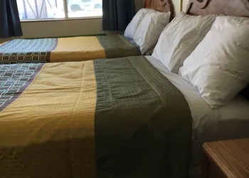 Diamond View Motel hotel thumbnail 7