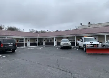 Turnpike Motel hotel thumbnail 3