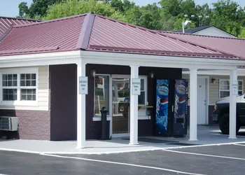 Turnpike Motel hotel thumbnail 4