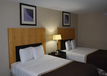 The Landmark Inn hotel thumbnail 8