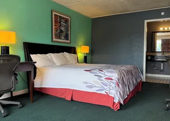 Budget Inn hotel thumbnail 5