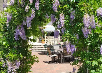 The Lamplighter Bed & Breakfast of Ludington hotel thumbnail 2