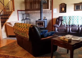 Eileen's Bed & Breakfast - Guest House hotel thumbnail 8