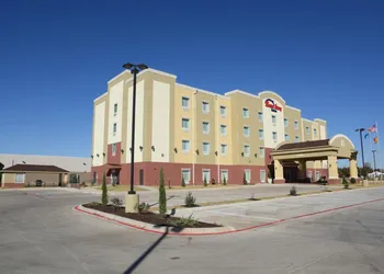 Home Away Suites hotel thumbnail 3