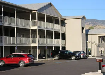 Yellowstone Big Rock Inn hotel thumbnail 7