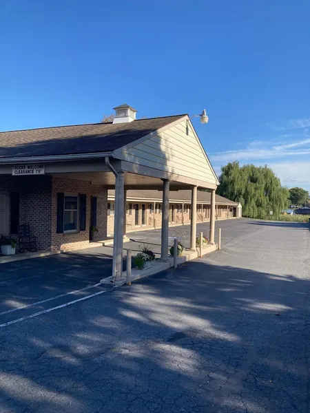 Country Squire Inn and Suites hotel detail image 2