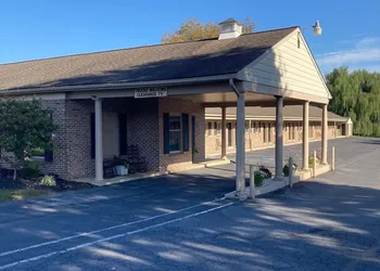 Country Squire Inn and Suites hotel thumbnail 3