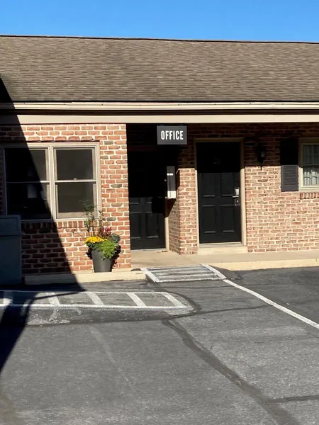 Country Squire Inn and Suites hotel detail image 6