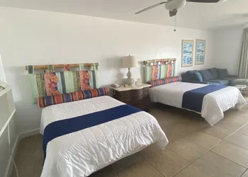 Silver Sands Beach Resort hotel thumbnail 8