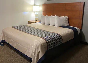 USA Inn hotel thumbnail 6