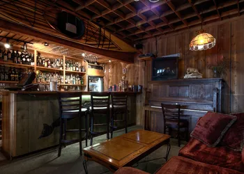 Heriot Bay Inn hotel thumbnail 2