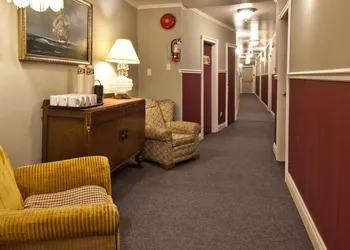 Heriot Bay Inn hotel thumbnail 3