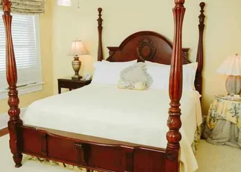 Chestnut Street Inn B&B hotel thumbnail 6