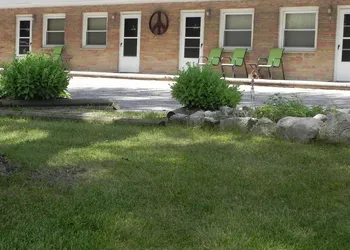 The Triangle Motel hotel thumbnail 2