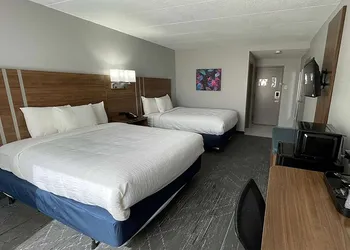 Days Inn & Suites by Wyndham Springfield OH hotel thumbnail 7
