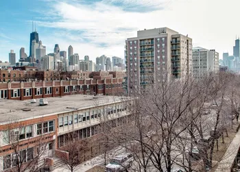 The Sono Chicago hotel thumbnail 2