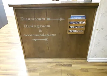 Country Encounters hotel thumbnail 5