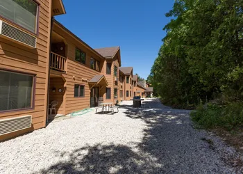 The Landing Resort hotel thumbnail 4