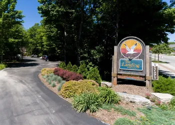 The Landing Resort hotel thumbnail 7