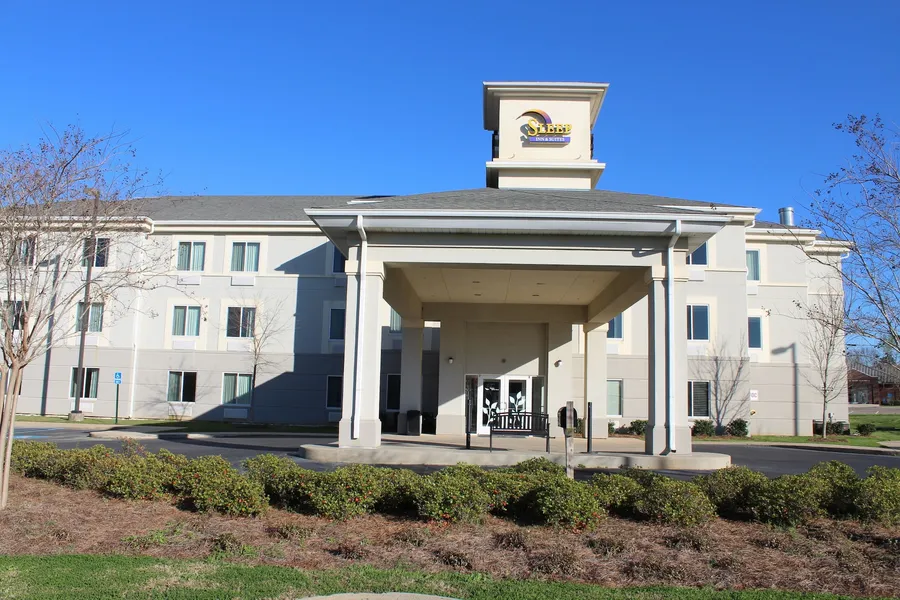 Sleep Inn & Suites Evergreen I-65 hotel detail image 2
