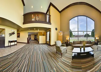 Quality Inn Warsaw I-40 hotel thumbnail 3