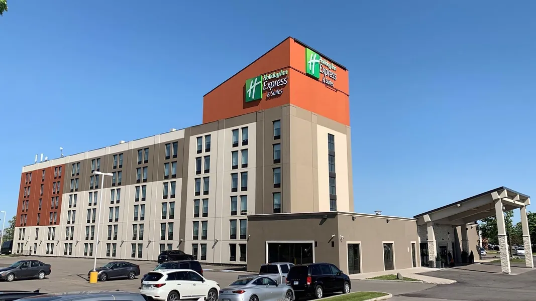Holiday Inn Express & Suites Toronto Airport West by IHG hotel detail image 2