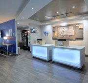 Holiday Inn Express & Suites Toronto Airport West by IHG hotel detail image 5