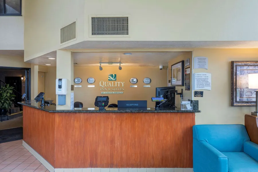 Quality Inn & Suites Camarillo - Oxnard hotel detail image 2