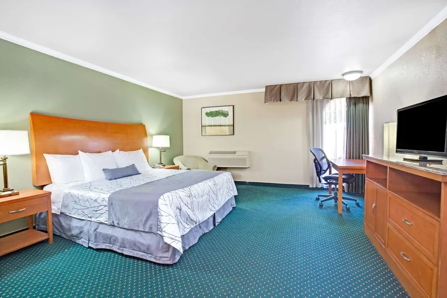 Days Inn by Wyndham San Jose hotel detail image 6